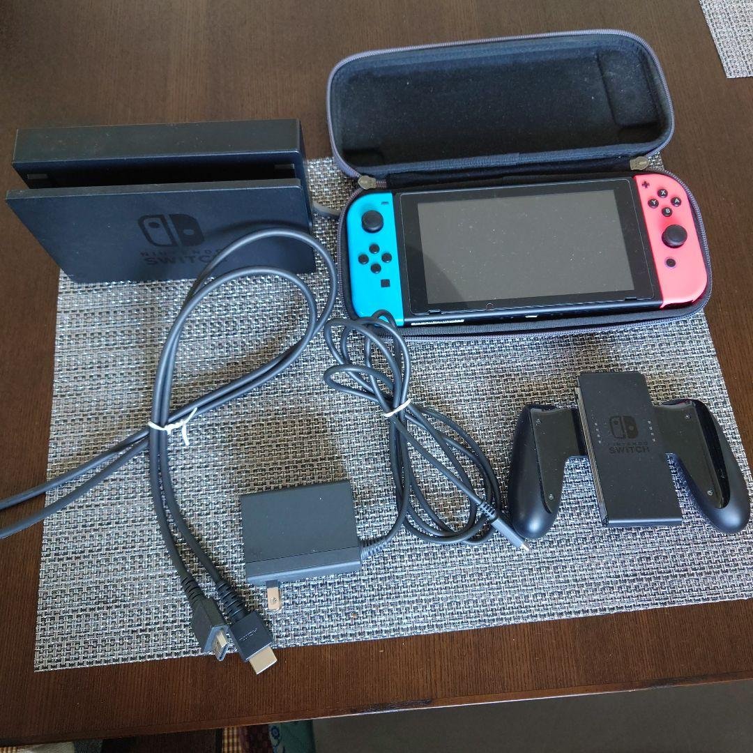 Nintendo Switch 本体及び付属品