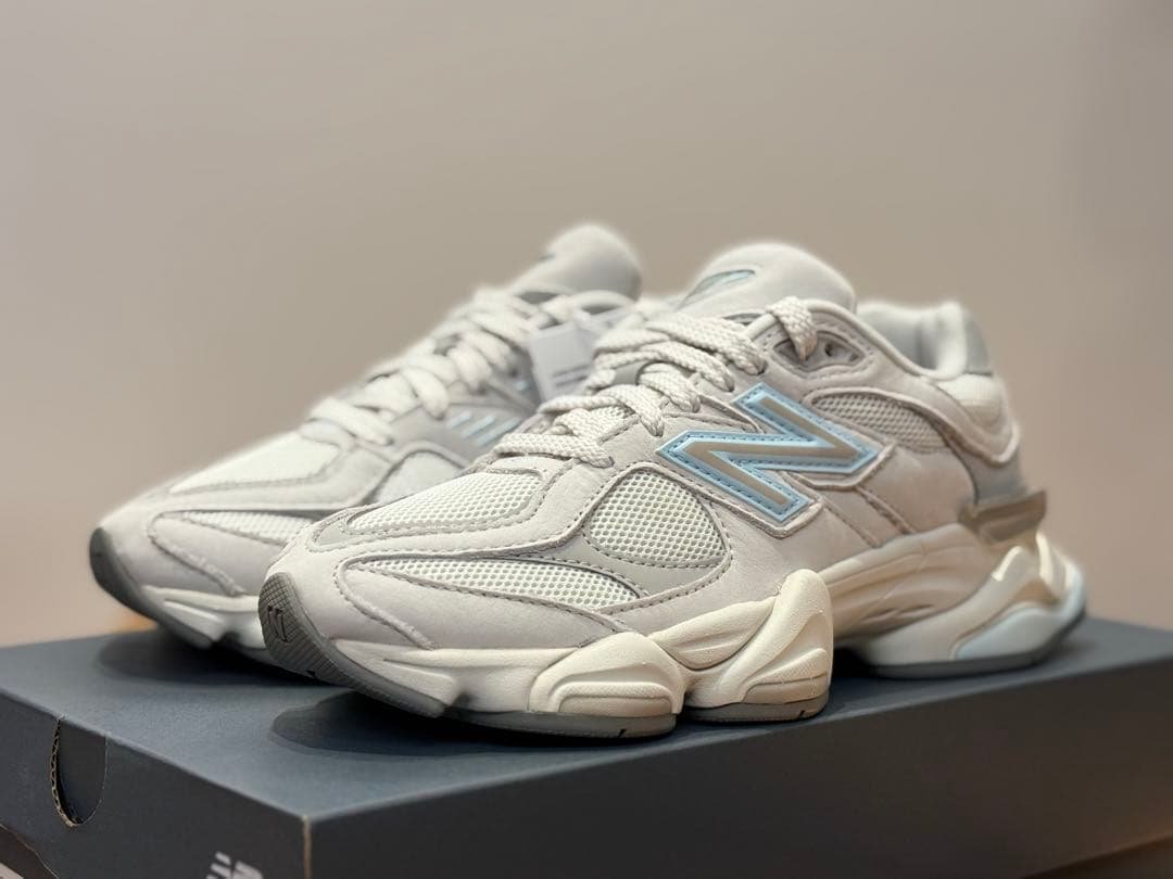 国内正規品 新品未使用！New Balance U9060ZGA 22.5㎝