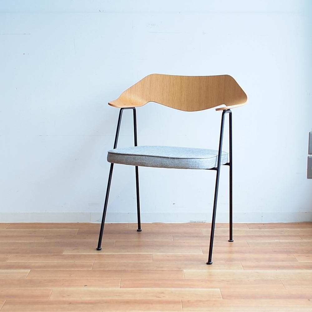 Case Furniture 675チェア オーク材×ファブリックシート