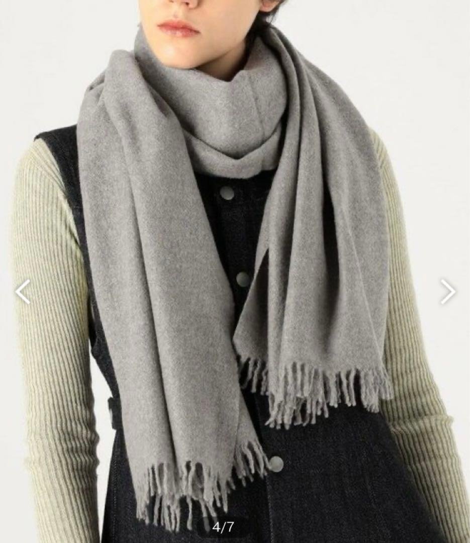 ☆ふゆとれいん様【新品】GALERIE VIE カシミヤストールトゥモローランド