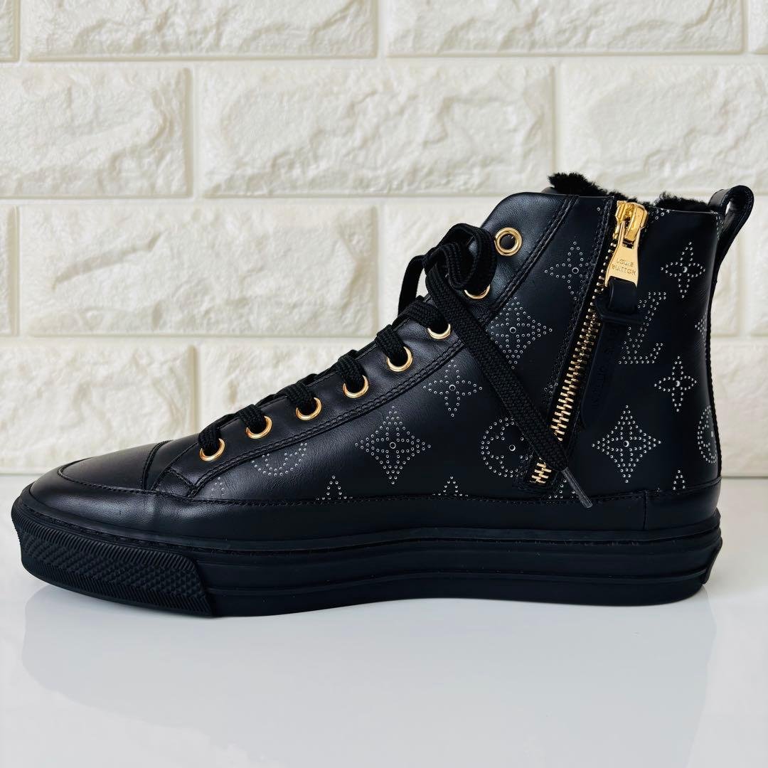 ✨冬のマストハブ✨ルイヴィトン ハイカット スニーカー