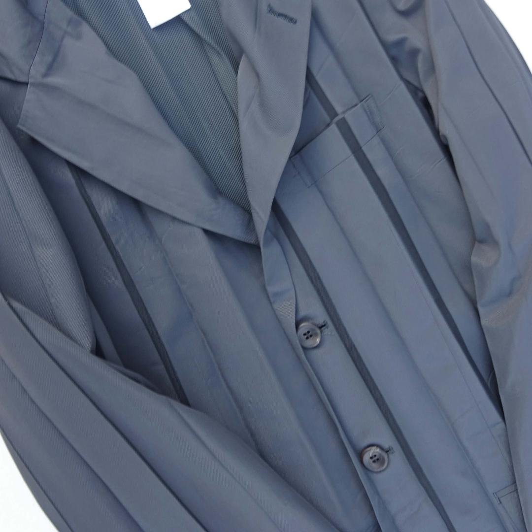 銀タグ　イッセイミヤケ　プリーツストライプロングジャケットコート グレーM