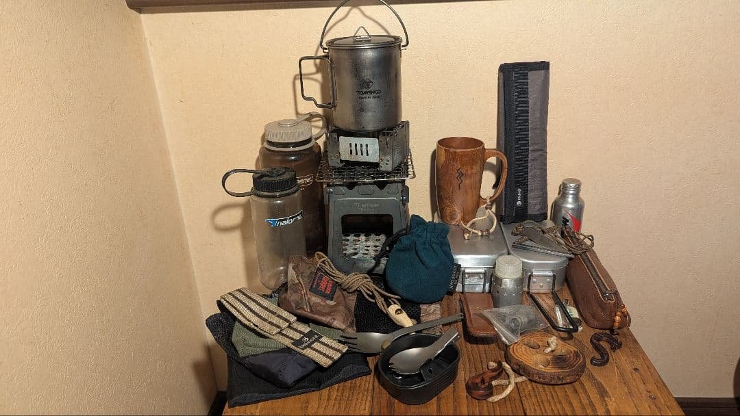 ソロキャンプ道具　ブッシュクラフトスタイル