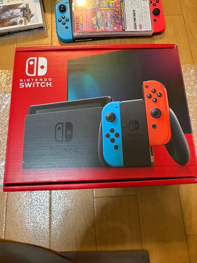 Nintendo Switch 本体 青/赤 桃鉄令和 モンハンサンブレイク