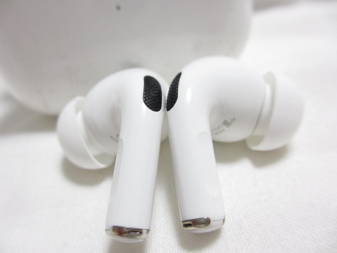 ★ Apple AirPods pro 第2世代A2698 ワイヤレスイヤホン