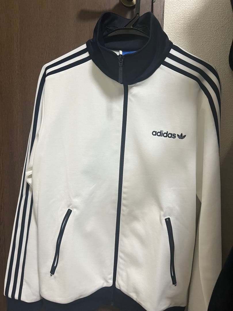 アディダス adidas オリジナルス　M