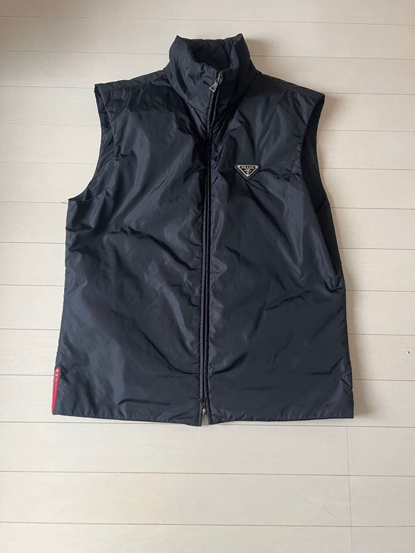 【美品】PRADA プラダ　中綿ベスト スタンドカラー　ブラック