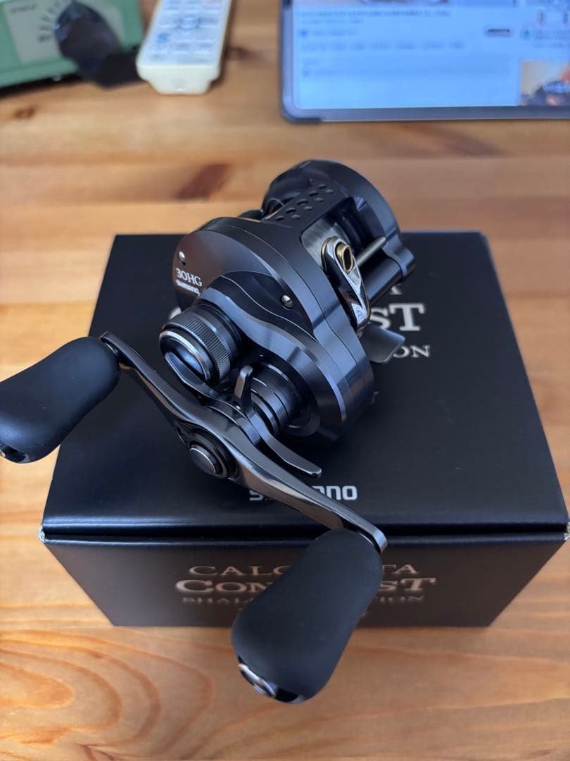 シマノ　カルカッタコンクエスト　シャローエディション30HG