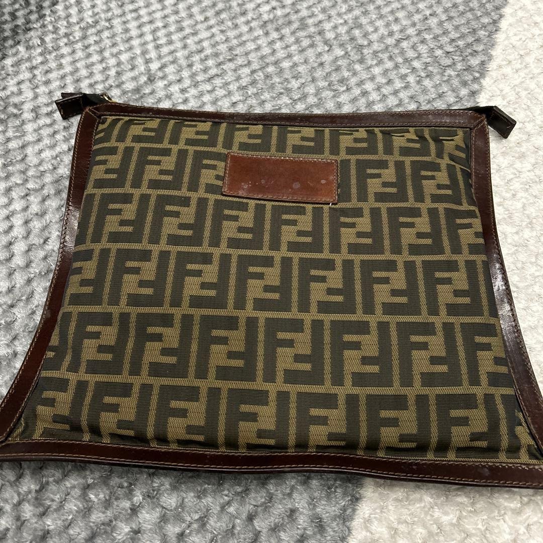 FENDI フェンディ ズッカ柄 キャンバス×レザー クラッチバッグ