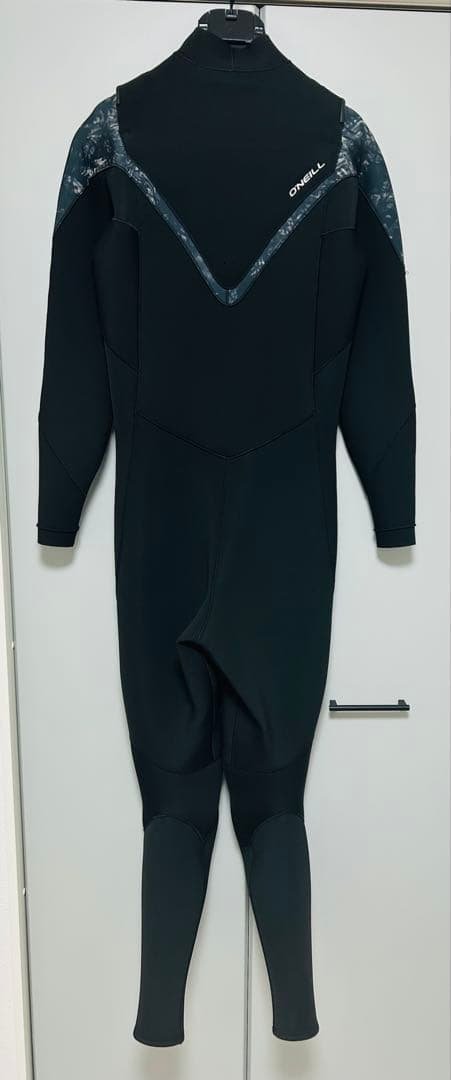 新品未使用 o'neill オニール ウェットスーツ 3mm × 2mm XL