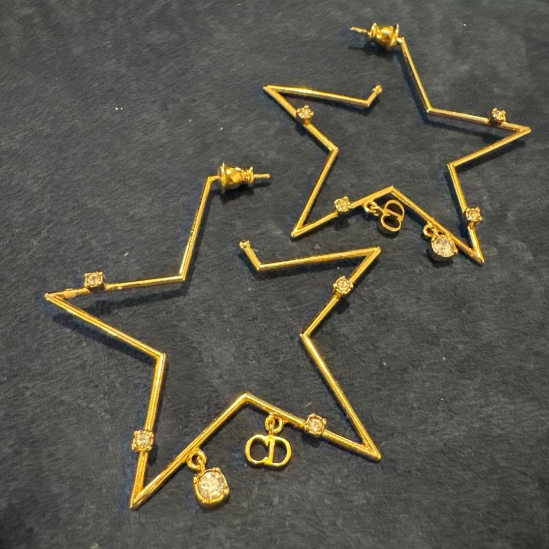 ディオール スター ピアス