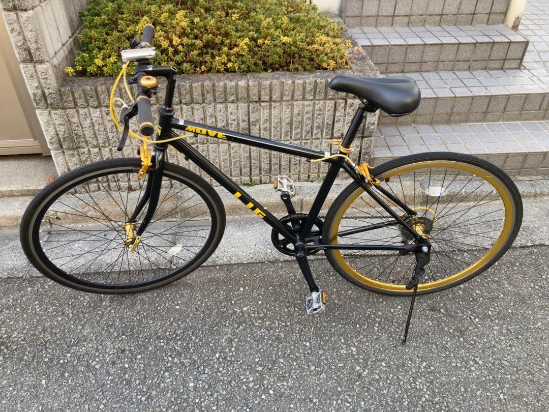 LIG MOVEクロスバイク黒/金 引き渡し限定 付属品あり 東京都世田谷区