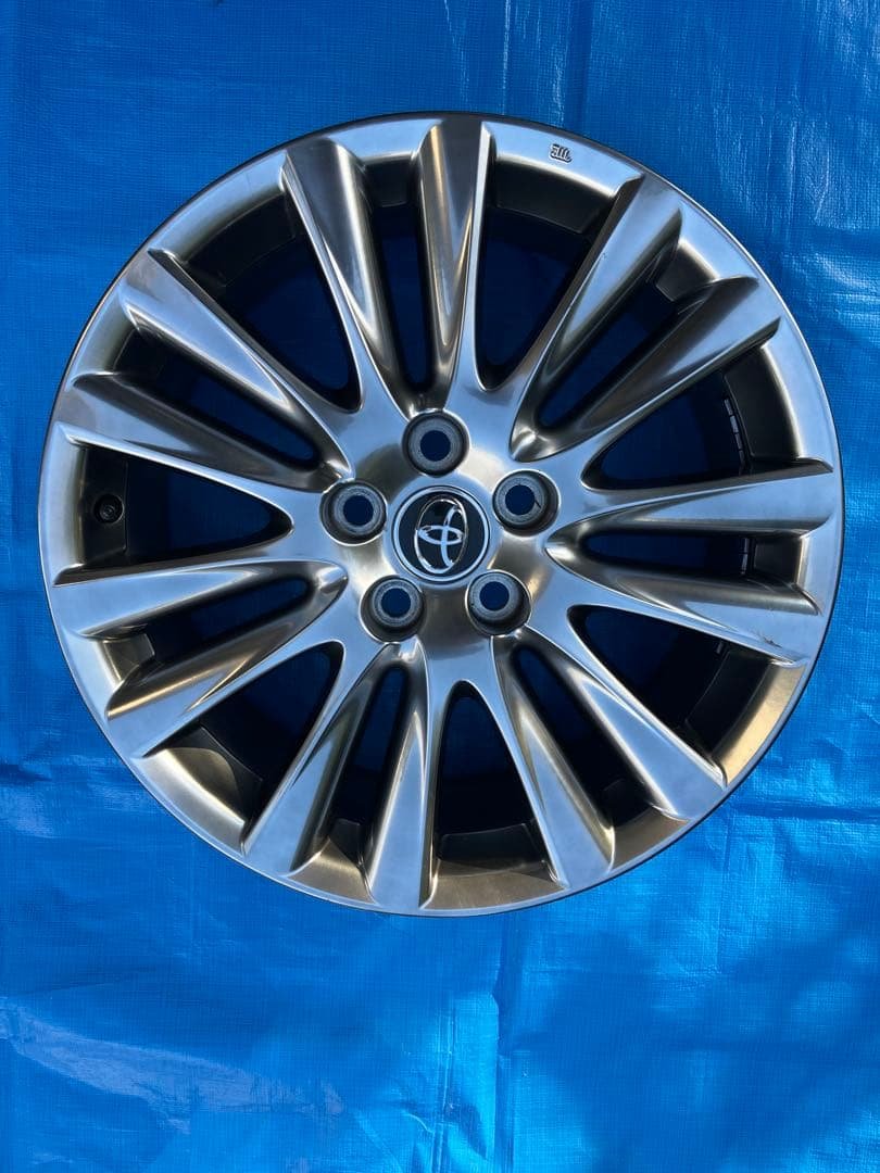 トヨタ６０ハリアー純正7.5Ｊ18インチホィール4本セット