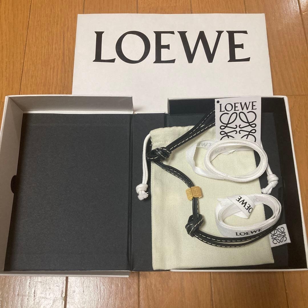 LOEWE ロエベ ダイス　レザー チャーム