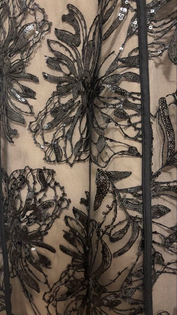 【激安！】エレガントなブラックレースドレス