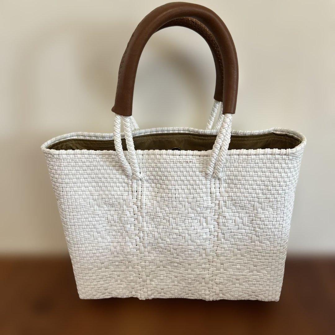 美品　Woven かごバッグ メルカドバッグ　ホワイト