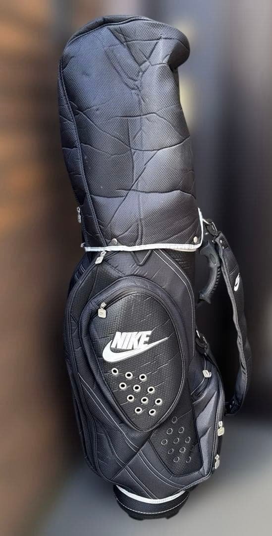 良品！Nike スタイリッシュキャディバッグ ブラック