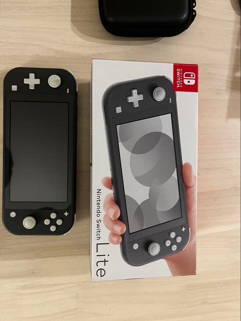 Nintendo Switch Lite グレー 専用ケース付き