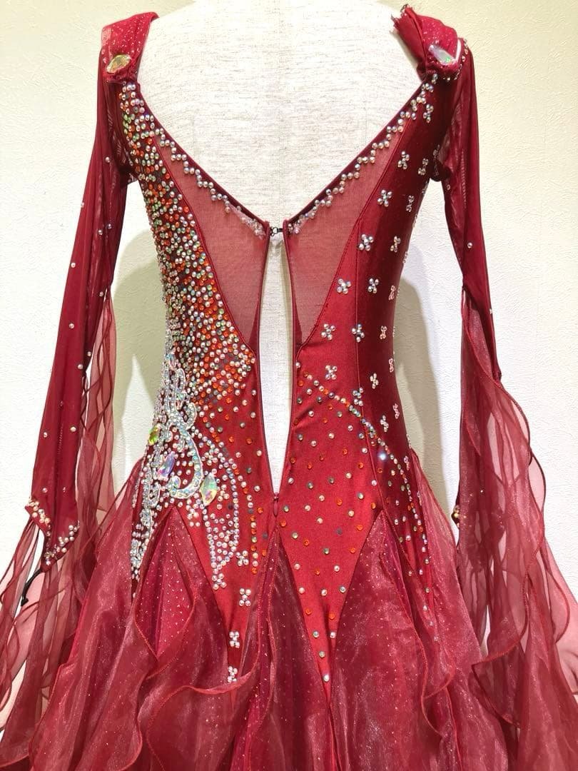 社交ダンス　スタンダードドレス　モダンドレス　赤　スパンコール