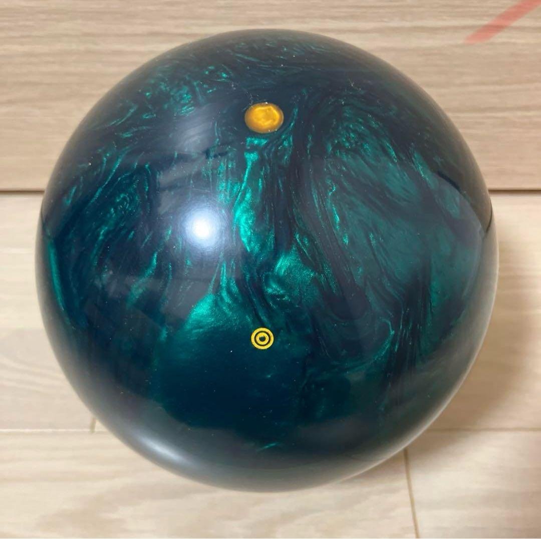 ボウリングボール　ウルバリンダークモス