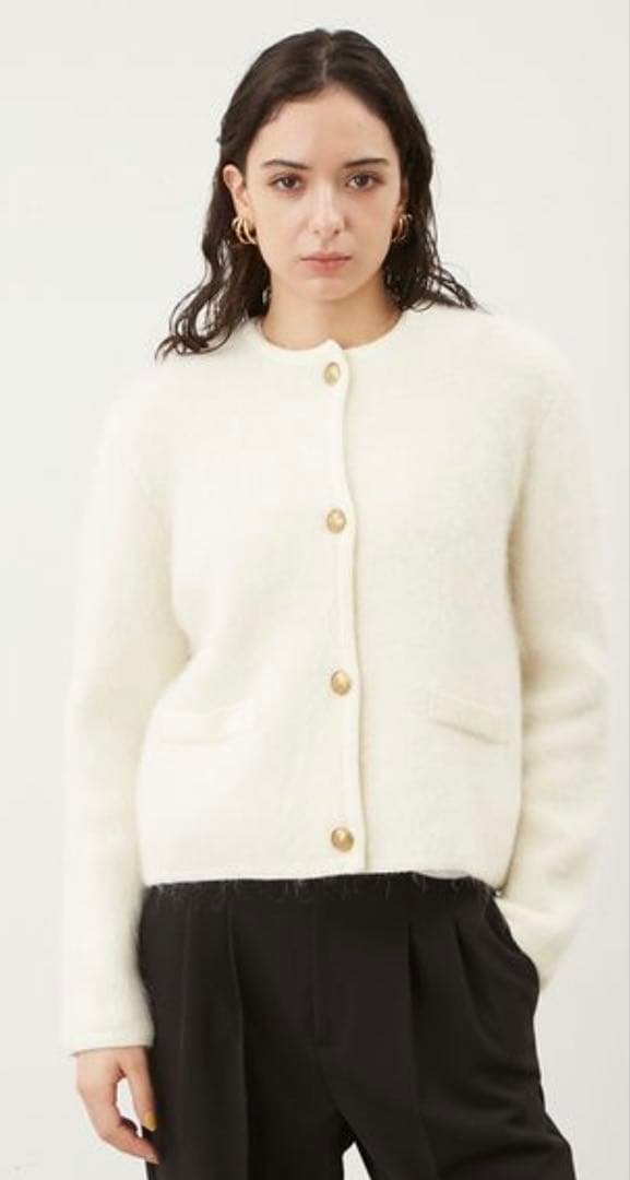 金釦短丈アルパカニットカーデジャケット