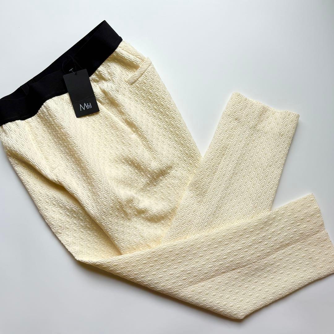 新品✨タグ付　M-fil ジャガードパンツ　アイボリー　ウエストゴム　36