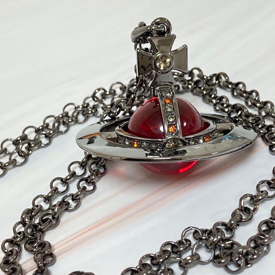 Vivienne Westwood｜スモールオーブネックレス　ガンメタ×レッド