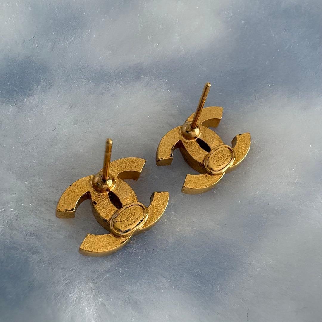 CHANEL ココマーク　ピアス　キャッチなし