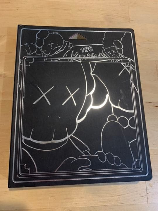 kaws c10 the kimpsons 初期作品集 アートブック