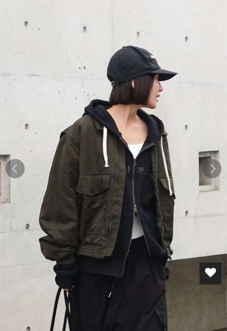 TEEN BOOPフライトブルゾン