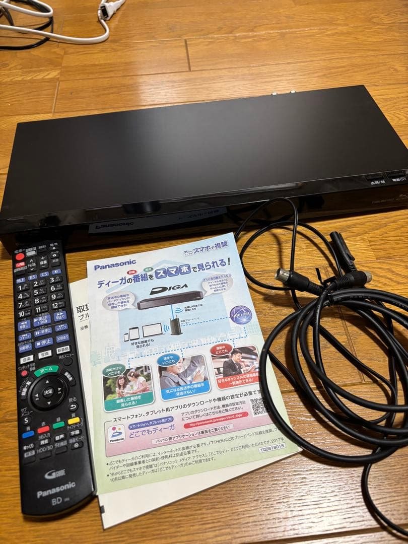 Panasonic DMR-BRW1050　2018年製　ブルーレイレコーダー