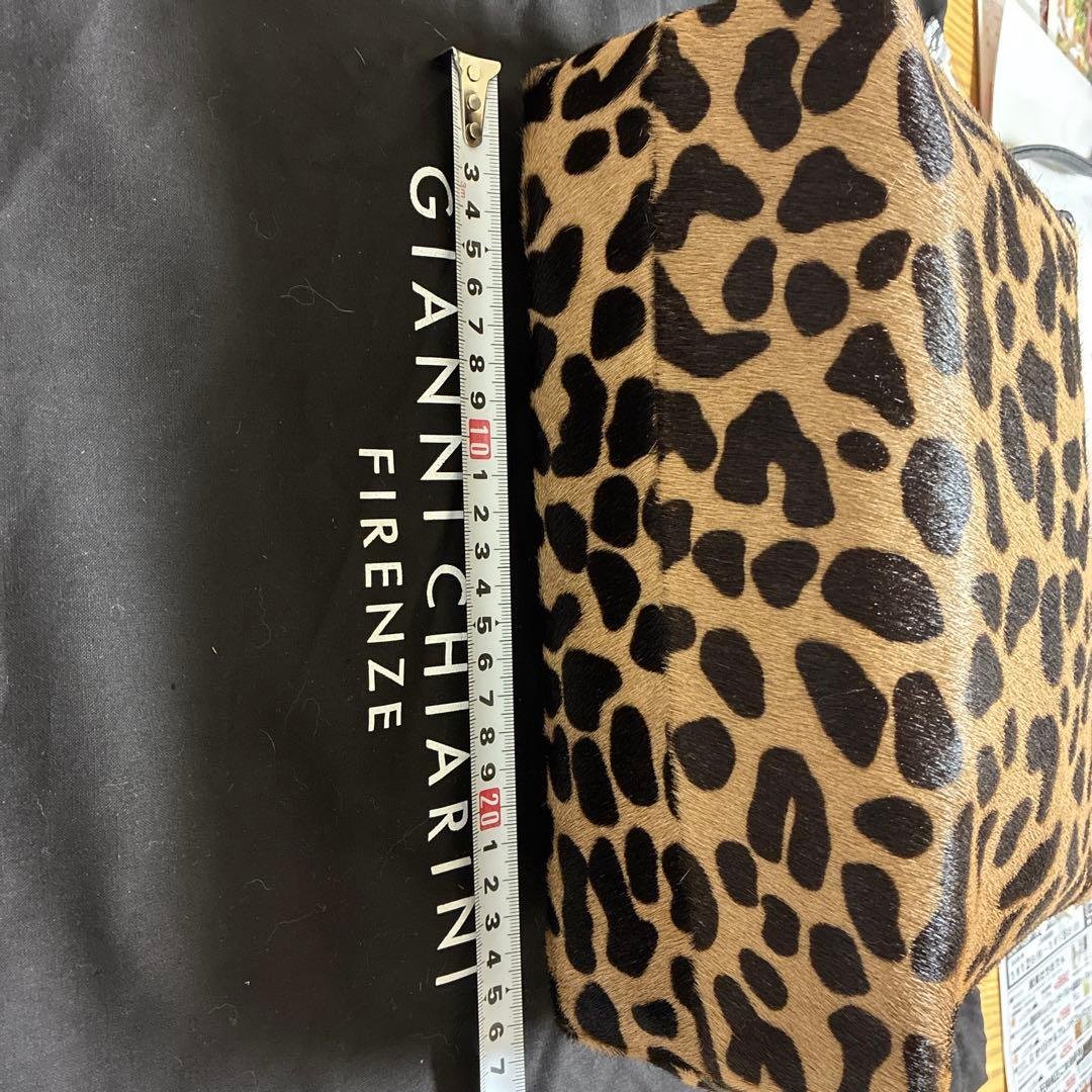 ジャンニキャリーニ　ヒョウ柄ショルダーバッグ