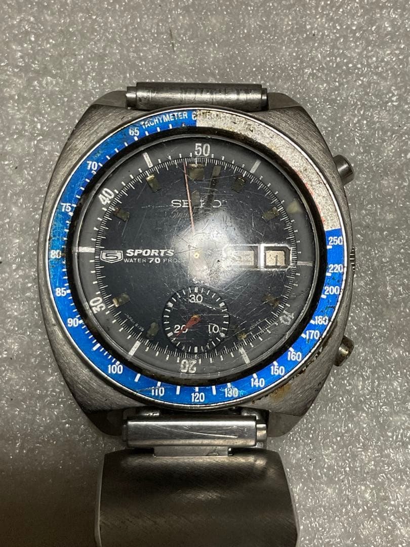 SEIKO／SPORTS WARTH70【文字盤の剥がれあり　不動品】。