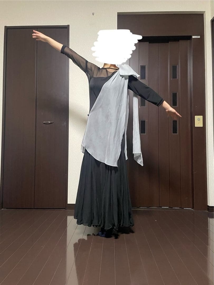 社交ダンスドレス 黒とグレー シフォン